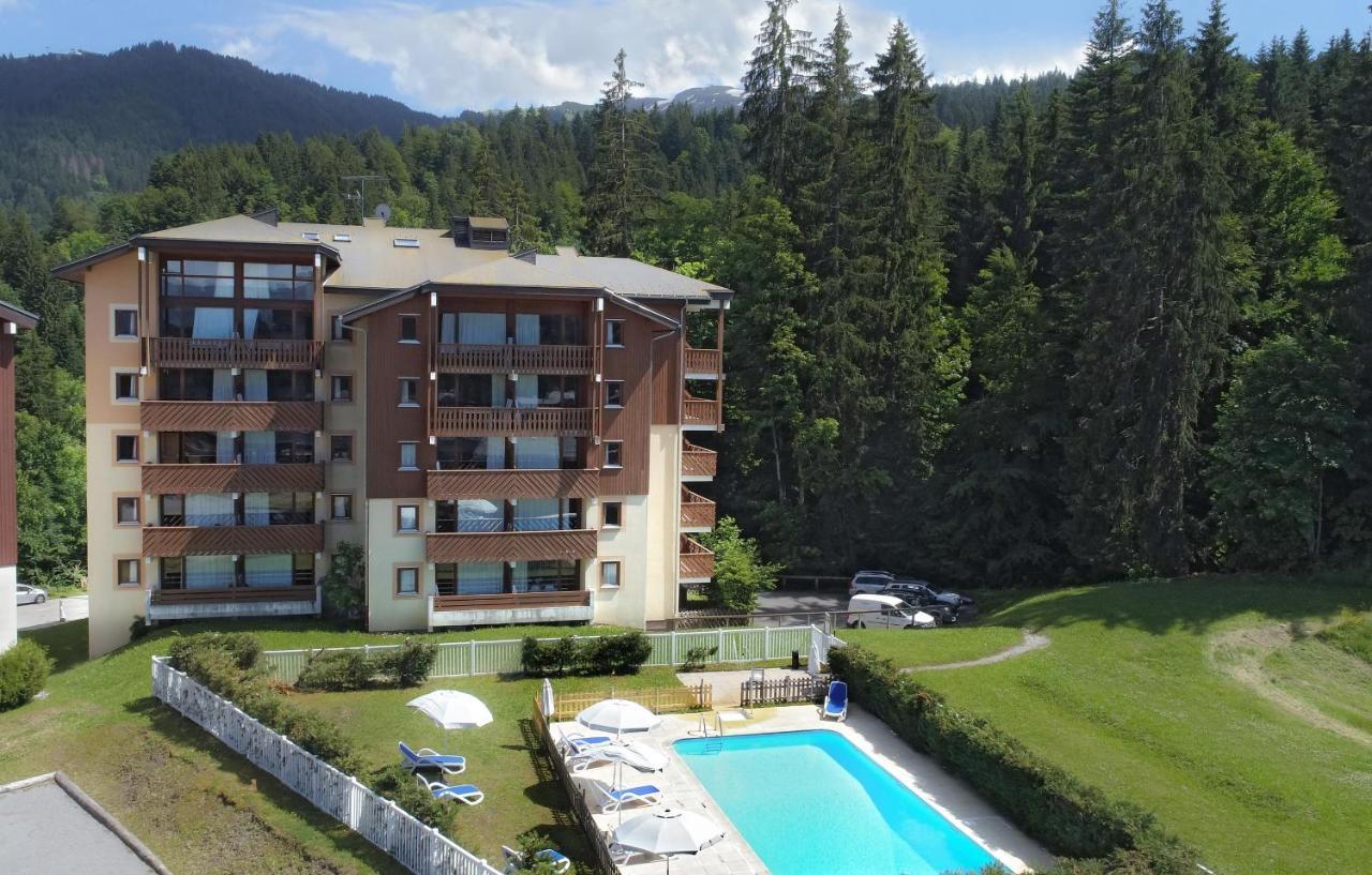 Residence Odalys Le Buet Morillon Exterior photo