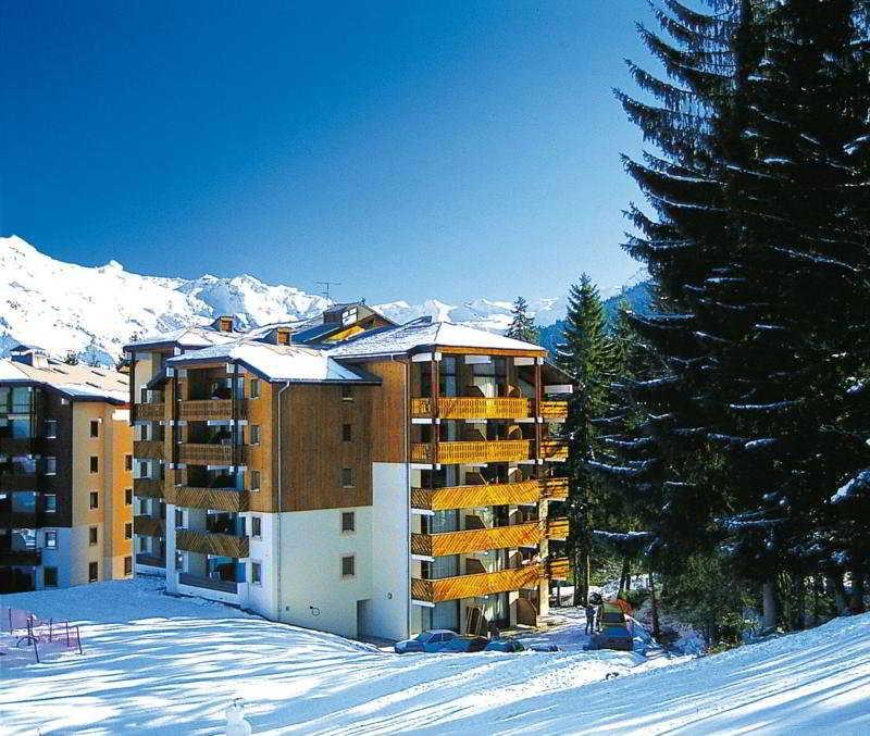 Residence Odalys Le Buet Morillon Exterior photo