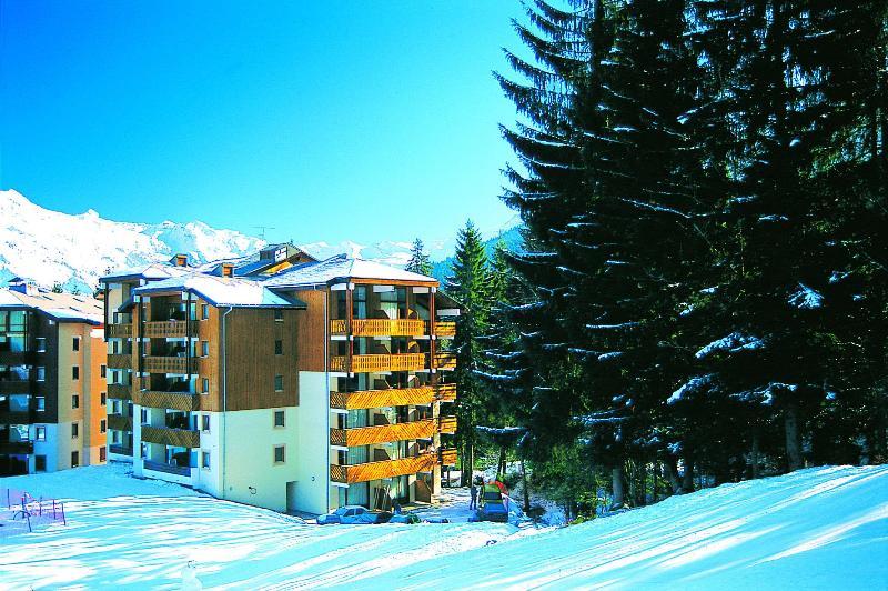 Residence Odalys Le Buet Morillon Exterior photo